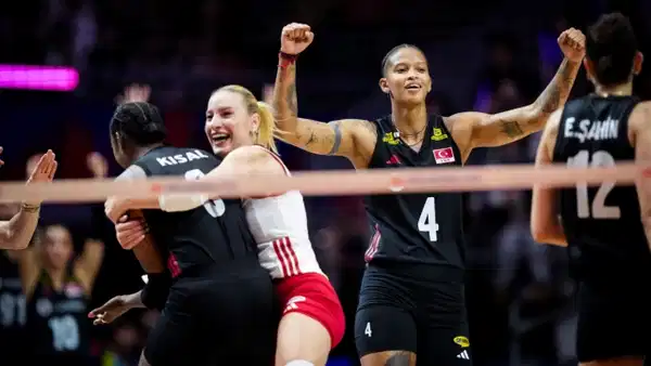 Filenin Sultanları Tayland'ı 3-1 Devirdi, Üçüncü Etabı Galibiyetle Kapattı