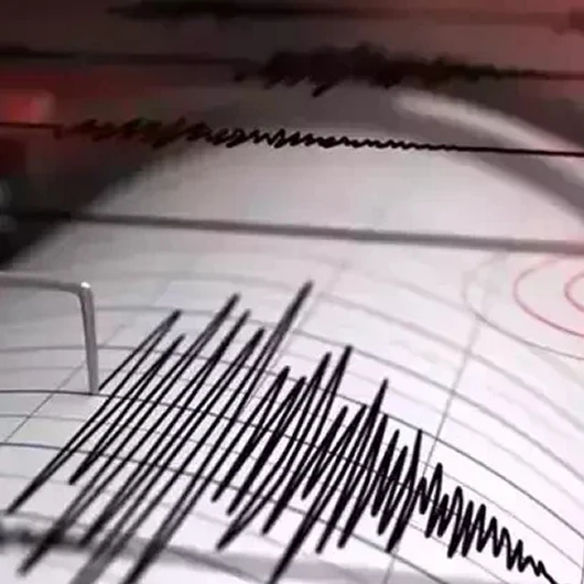 Filipinler Açıklarında 6,3 Büyüklüğünde Deprem
