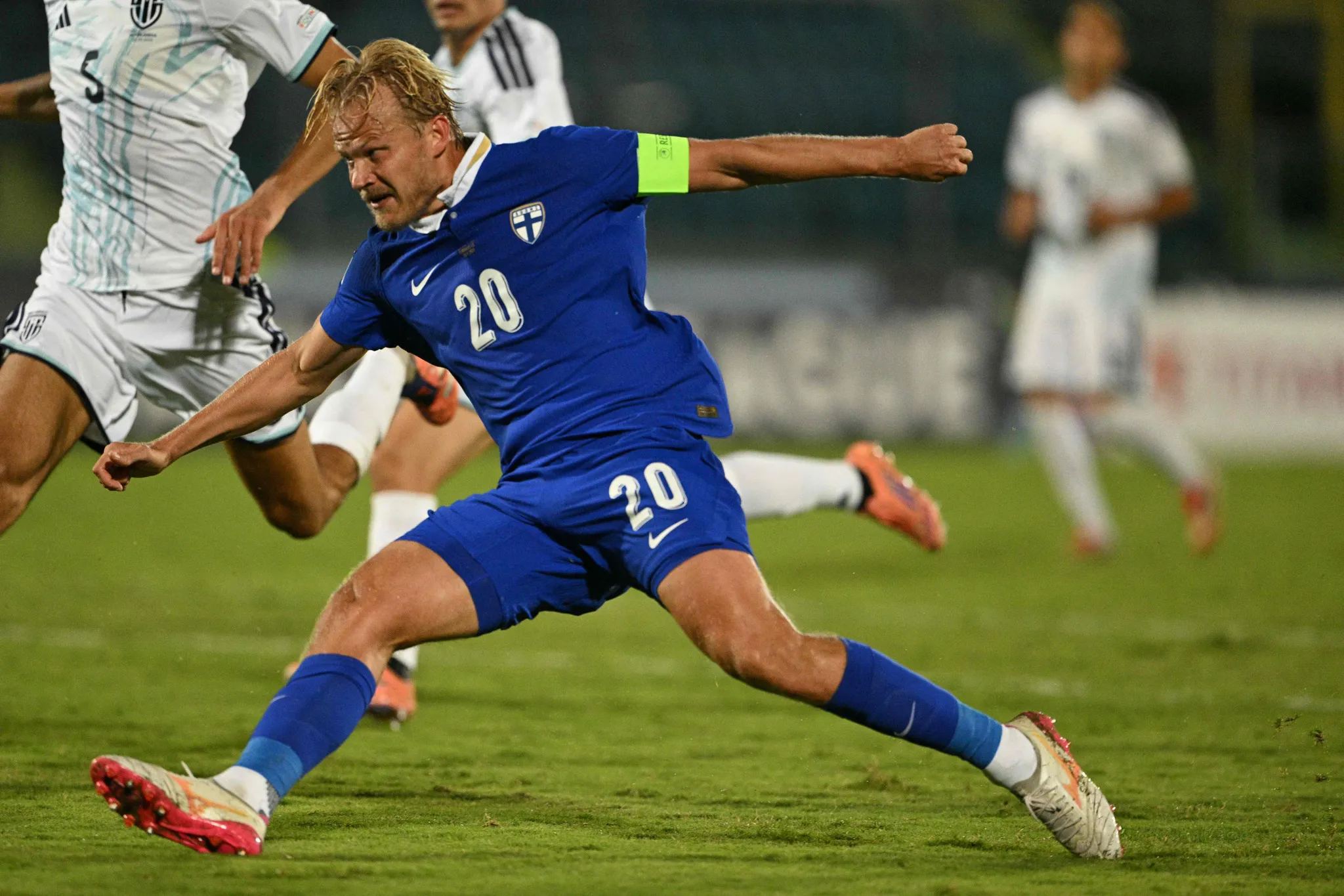 Finlandiya San Marino'yu 6-0 Mağlup Etti: Pukki Yıldızlaştı