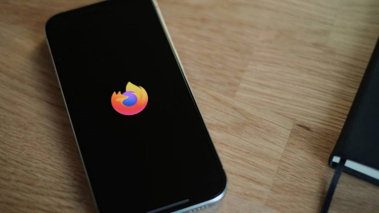 Firefox, iOS'ta Yerleşik Reklam Engelleyici Özelliğiyle Geliyor