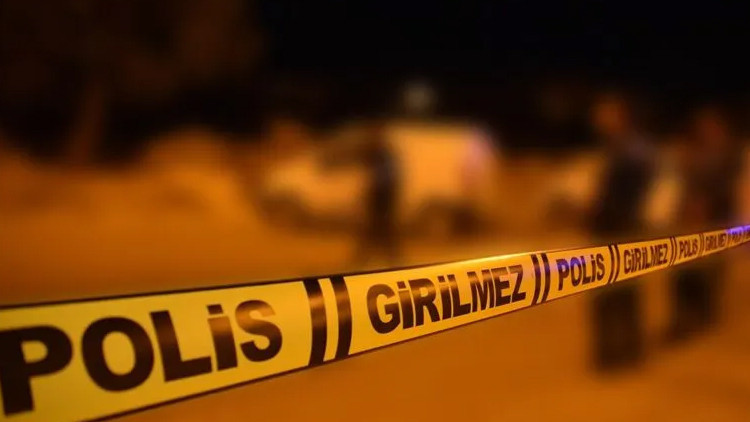 Fon Soruştumasında Adı Geçen A.E.B., Çekmeköy'de Araçta Ölü Bulundu