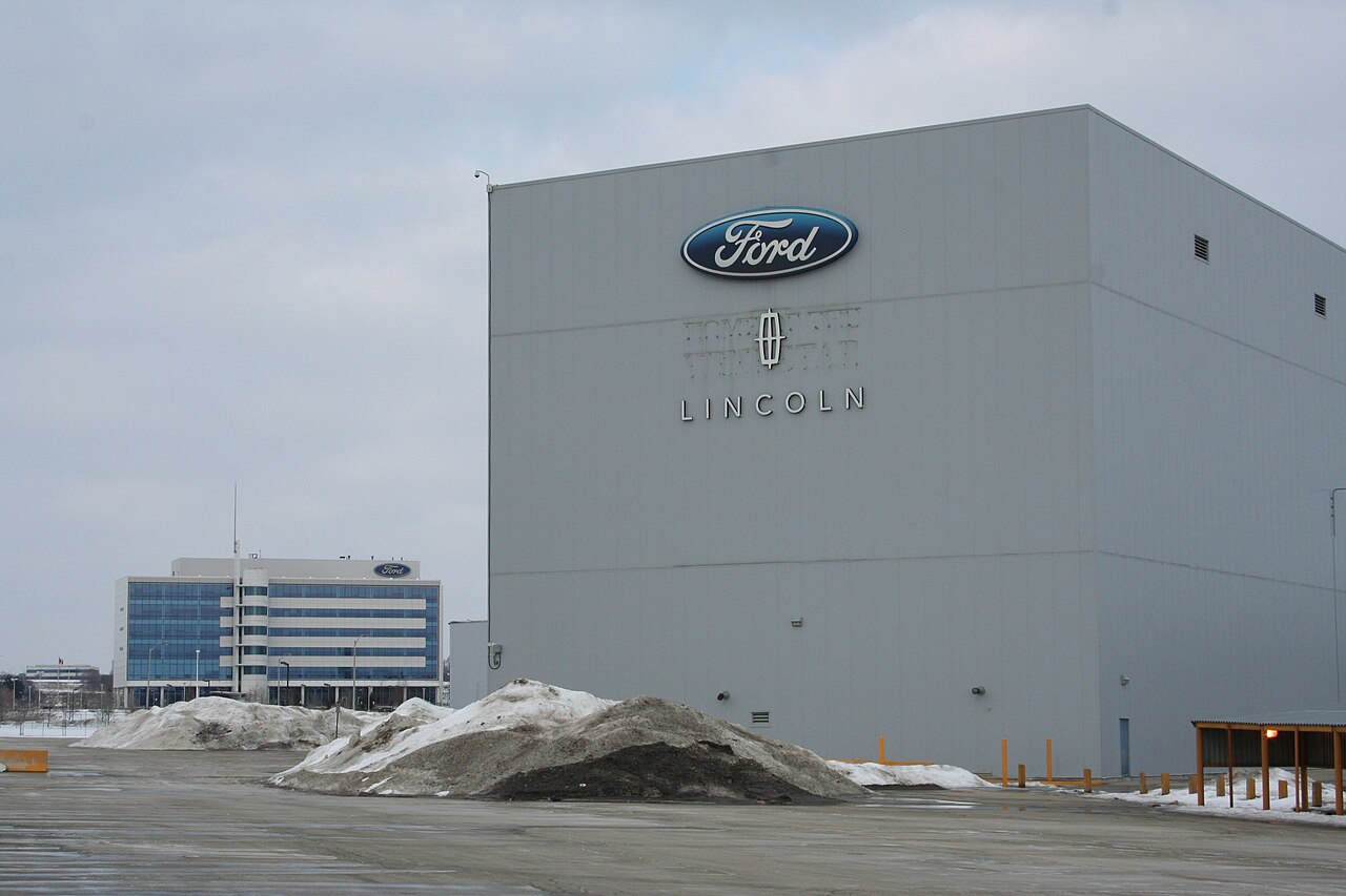 Ford, Yapay Zeka Kararından Döndü: 350 Mühendis Yeniden İşe Alındı