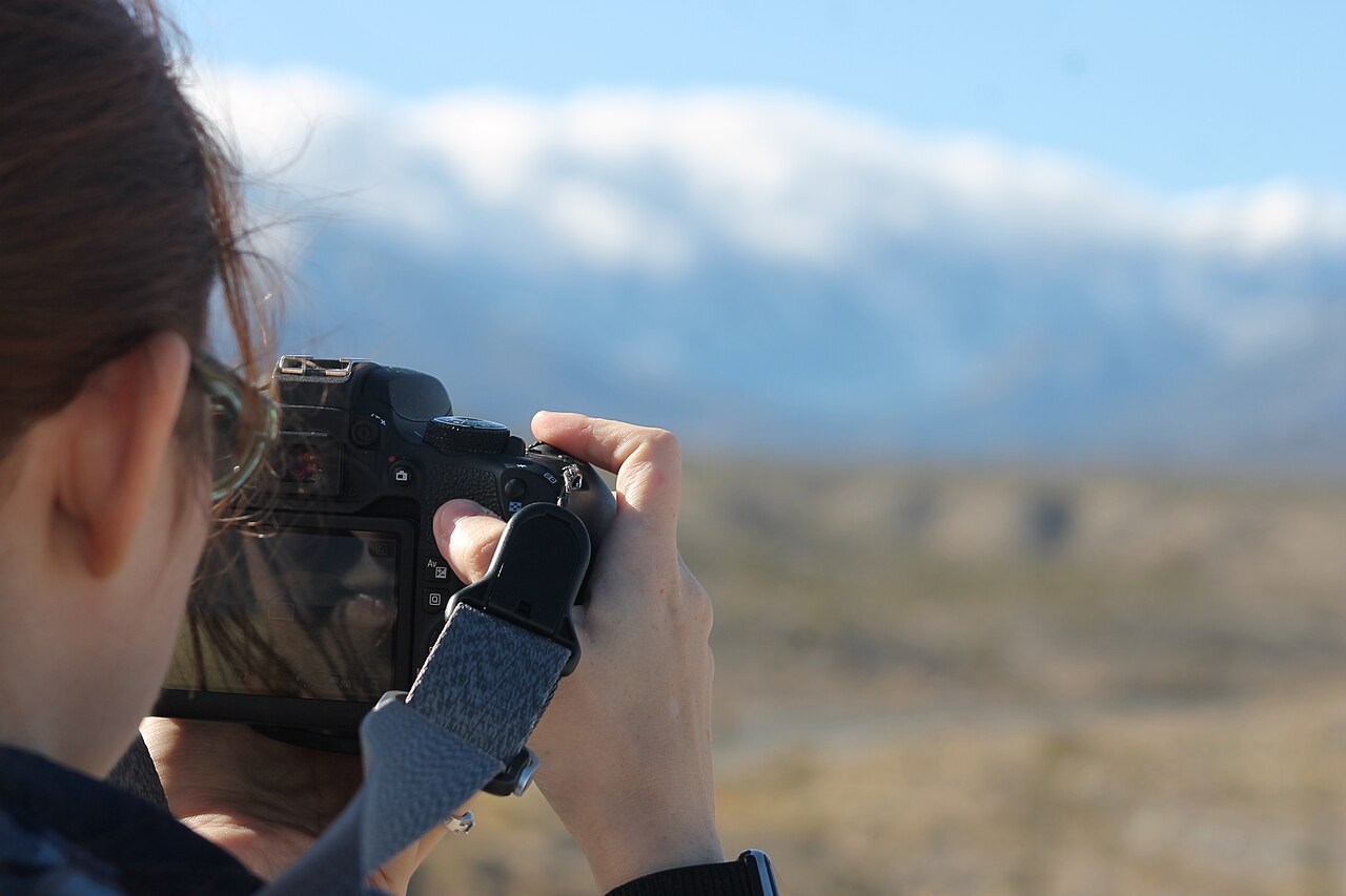 Fotoğraflar Nedir? Merak Edilenler