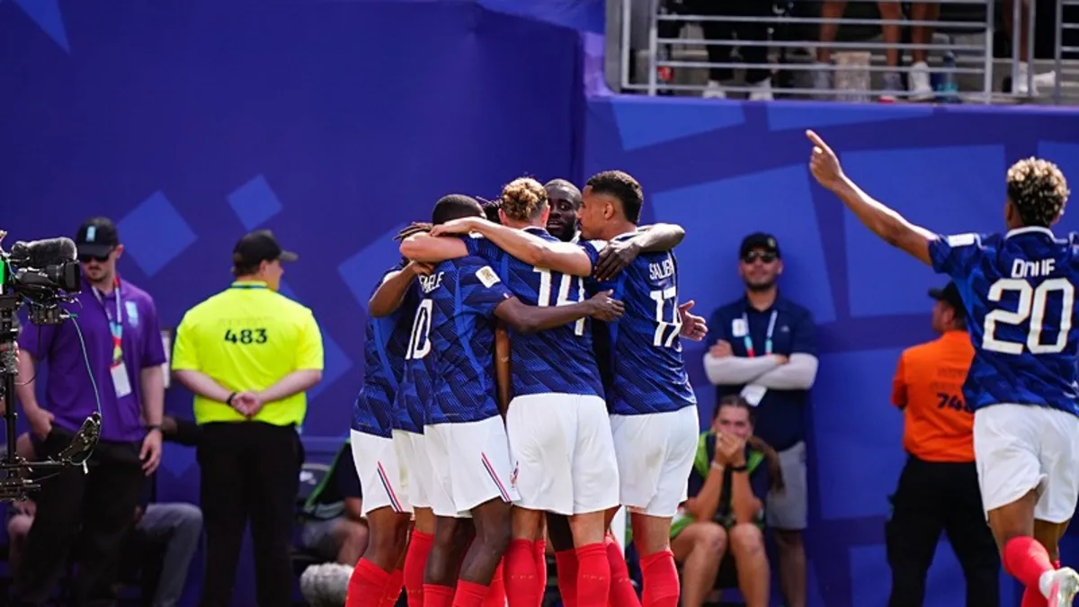 Fransa, Dünya Kupası'na Senegal Galibiyetiyle Başladı: Mbappe ve Barcola Sahnede