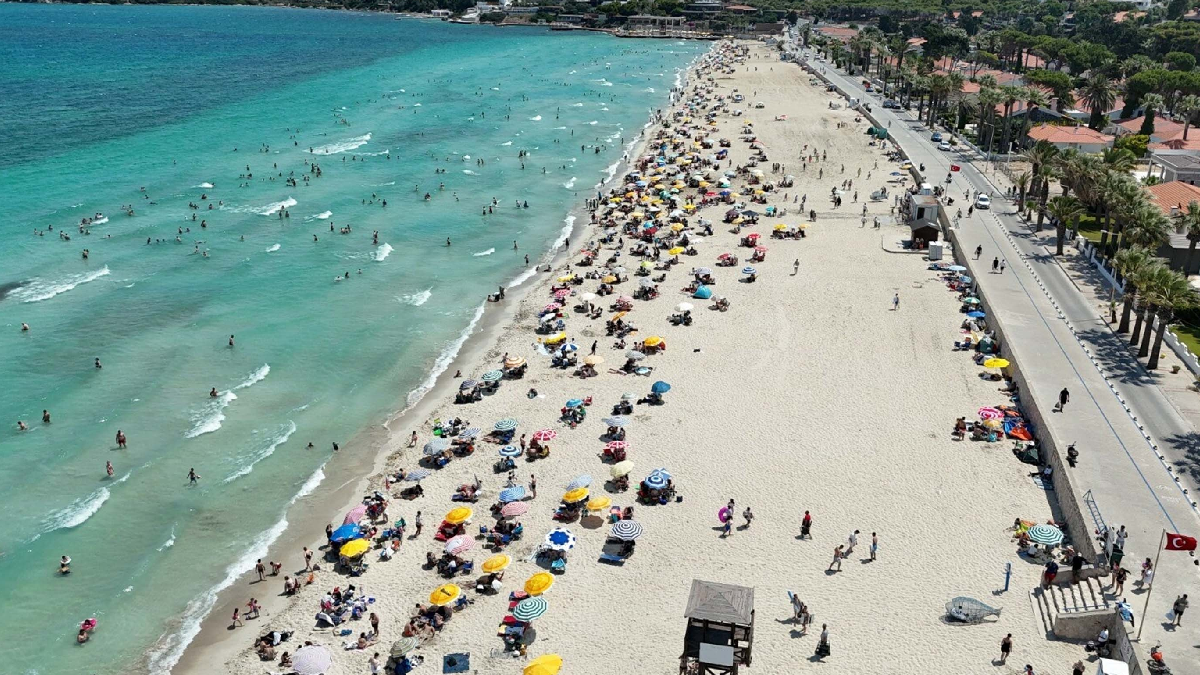 Fransa'dan turistlere hatıra uyarısı: Plajlardan kum ve deniz kabuğu alana ceza var