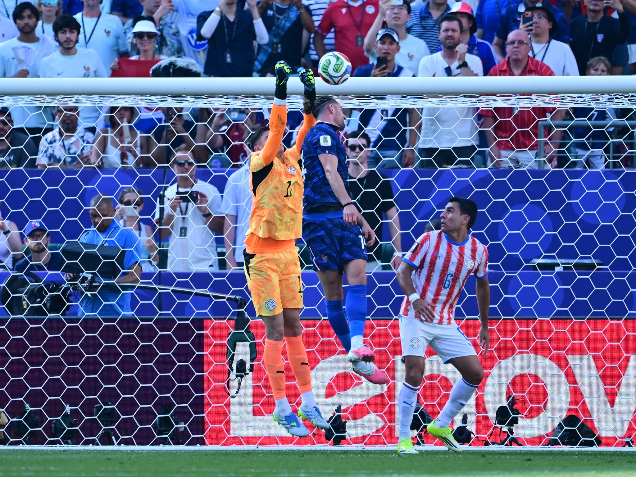 Fransa'ya tur için tek gol yetti: Mbappe çeyrek final yazdırdı