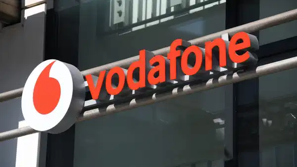 Fransız milyarder Xavier Niel, Vodafone'un en büyük hissedarı oldu