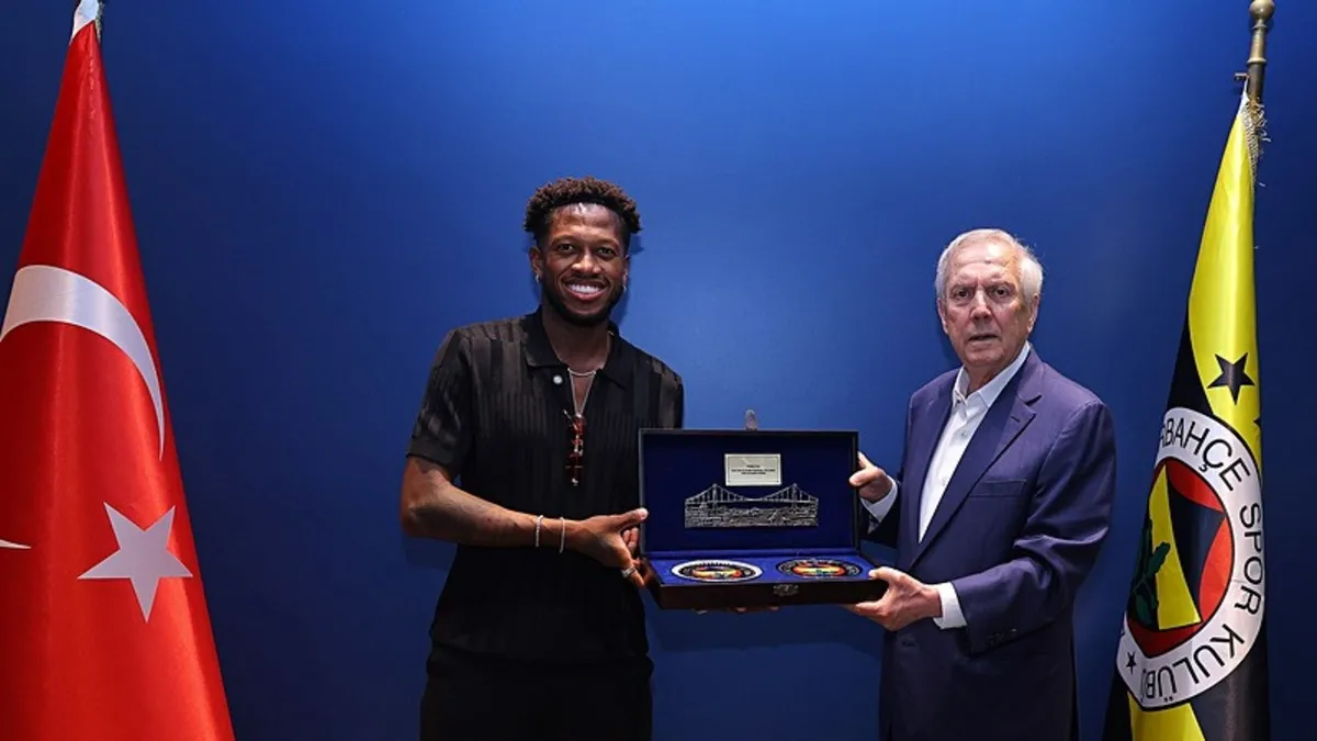 Fred Fenerbahçe'ye Veda Etti: Aziz Yıldırım'dan Duygusal Açıklamalar