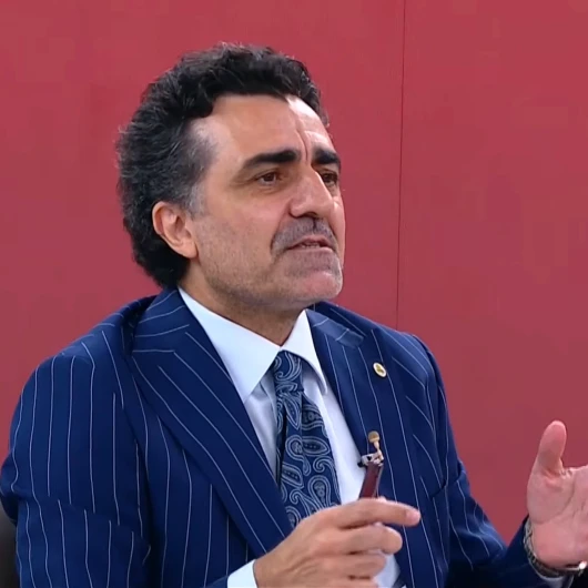 Gaffar Yakınca'dan İBB Yorumu: İstanbul AK Parti'ye Geçer mi