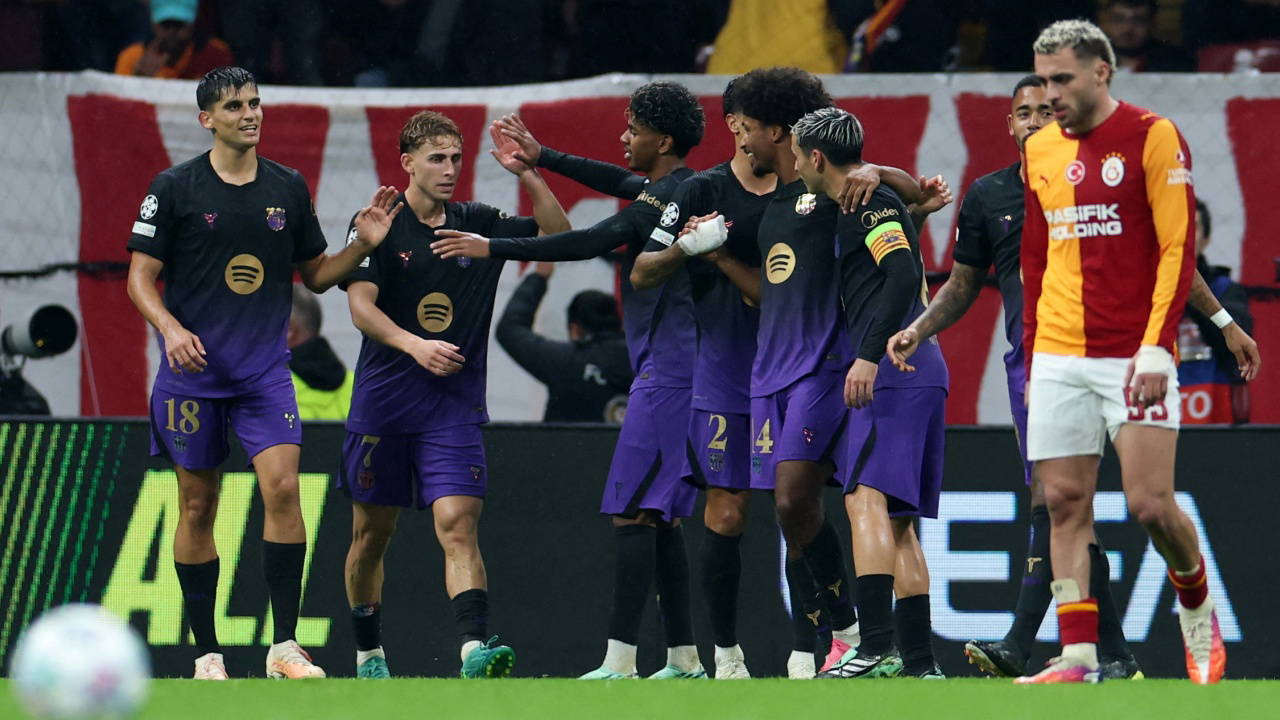 Galatasaray Barcelona'ya 4-1 Yenildi: Şampiyonlar Ligi'nde Ağır Yenilgi