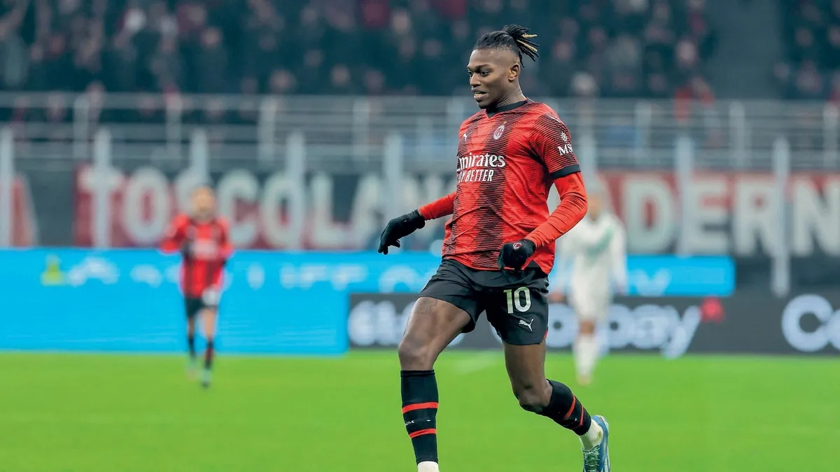 Galatasaray'da Leao Planı: Okan Buruk'un Kurgusu Netleşiyor