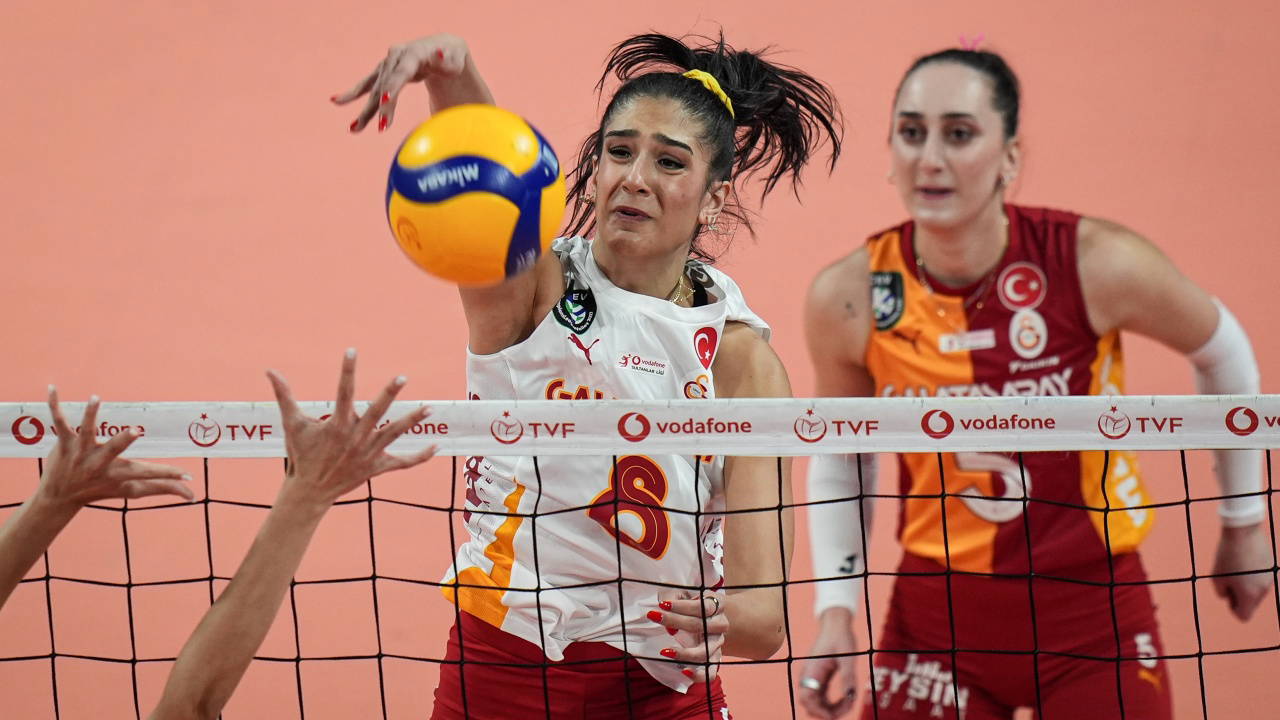 Galatasaray Daikin, Aras Kargo'ya 3-2 Yenildi