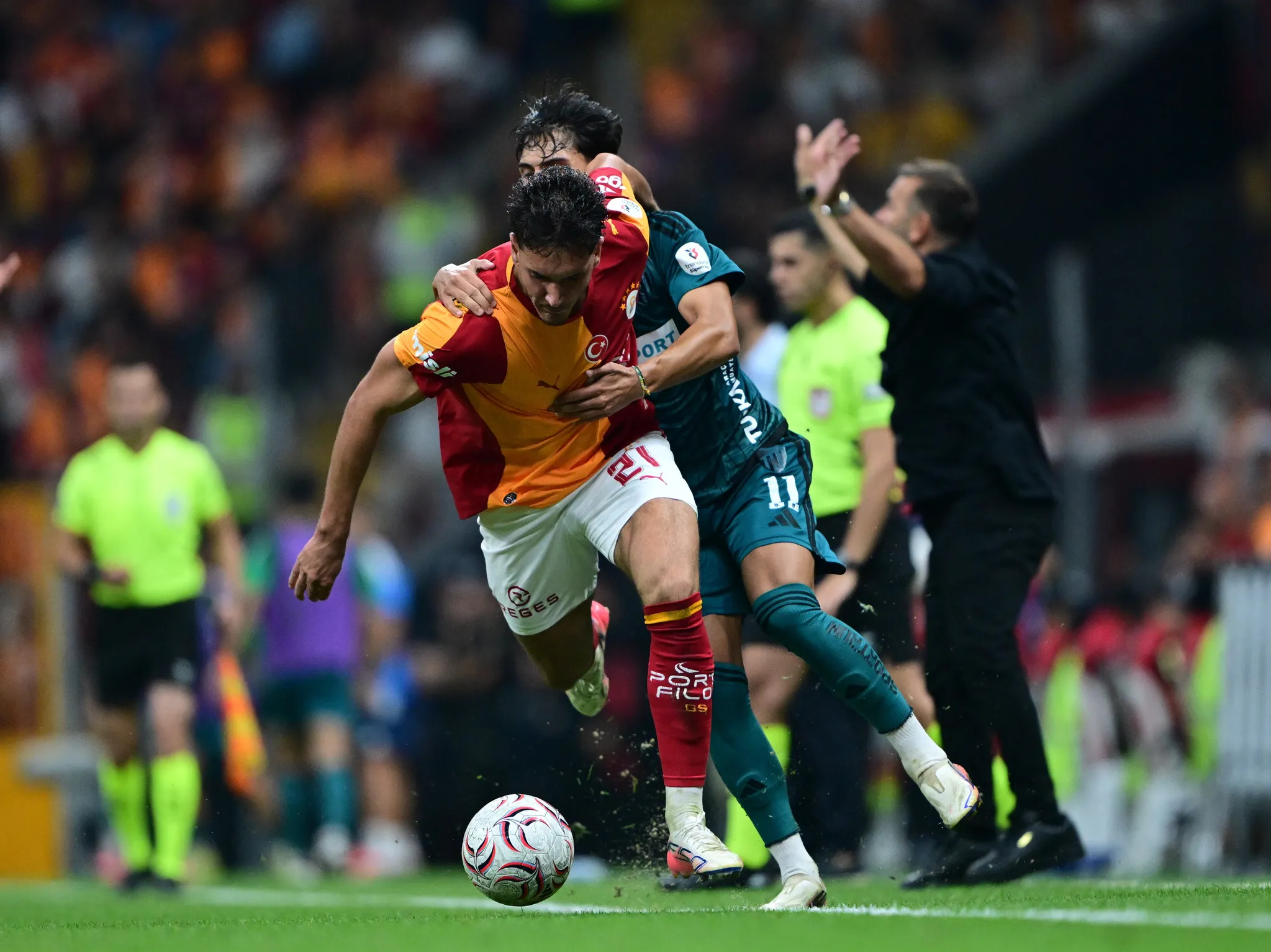 Galatasaray derbi öncesi hata yapmadı: Kocaelispor'u 1-0 yendi