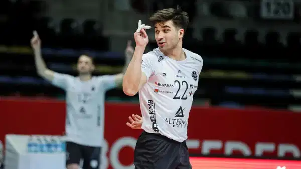 Galatasaray, Emir Pınar Transferiyle Voleybolda Güçleniyor