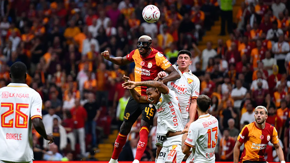 Galatasaray Göztepe'yi 4-2 Yenerek Geri Dönüş Yaptı