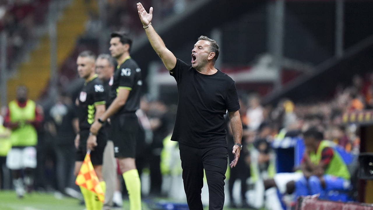 Galatasaray'da Kabus Gibi Hazırlık: Protesto, Penaltı, Kırmızı Kart
