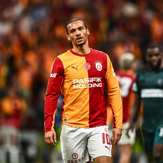 Galatasaray'da Leroy Sane Kararı: Fenerbahçe Derbisi Öncesi Forma Değişikliği