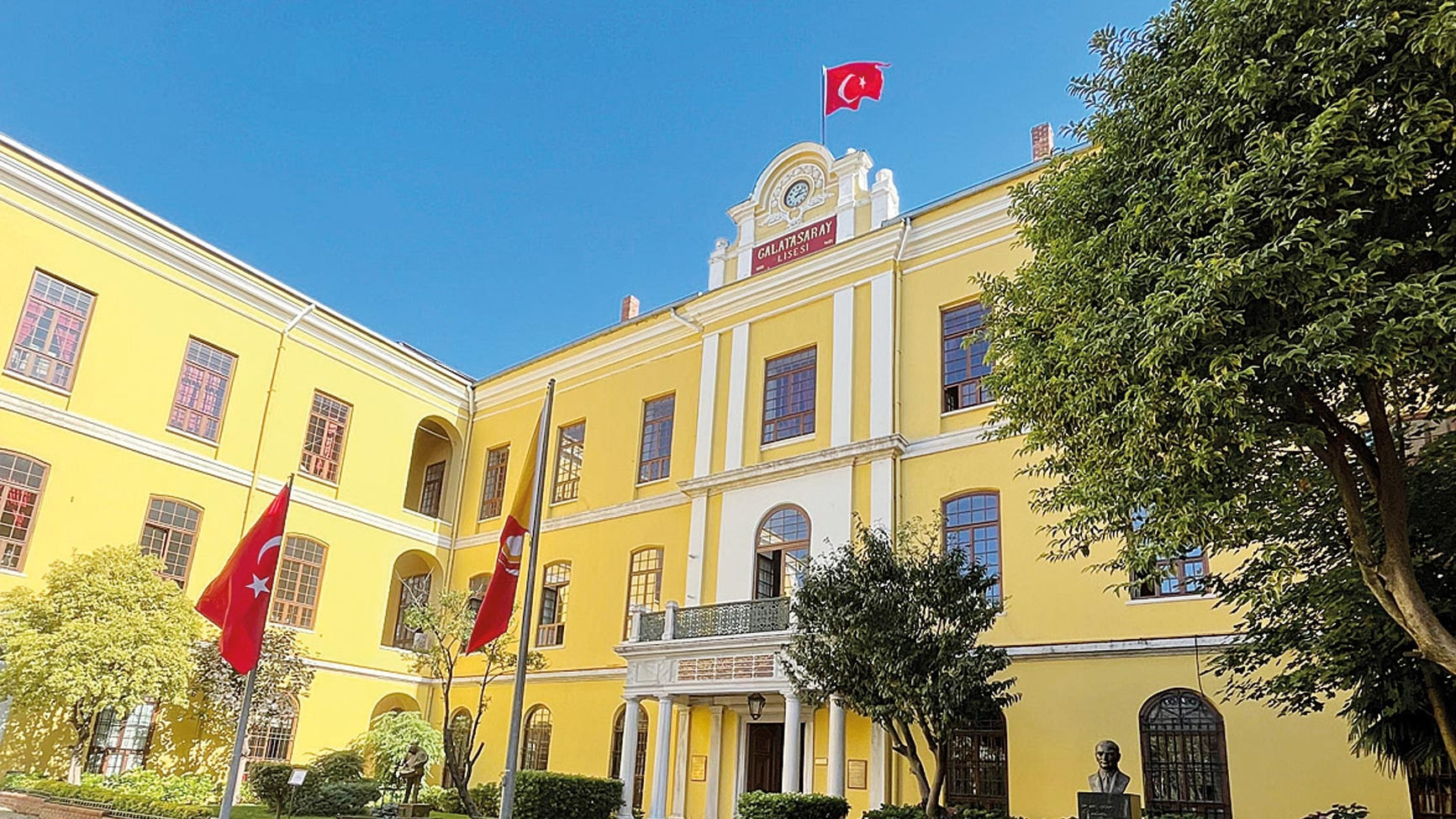 Galatasaray Lisesi'ne Geçişte Sınav Dönemi: Resmi Gazete'de Yayımlandı