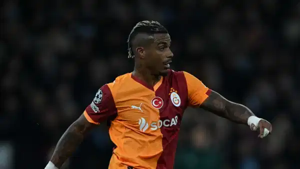 Galatasaray'da Lemina'ya 4 ülkeden teklif: Yıldız oyuncu kararını verdi