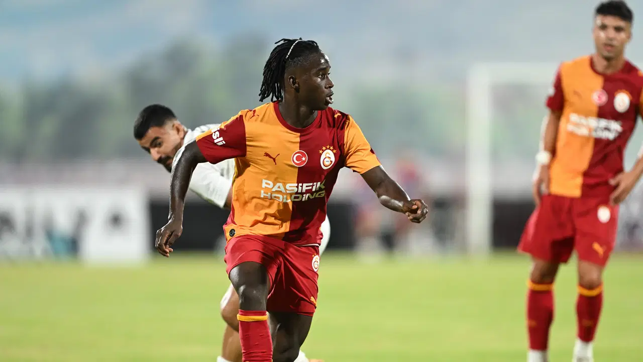 Galatasaray'da Nhaga Sürprizi: Portekiz'den Talip Çıktı