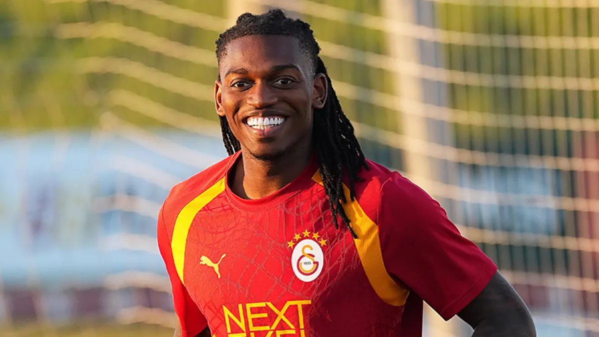 Galatasaray'da Rafael Leao İlk Antrenmanına Çıktı