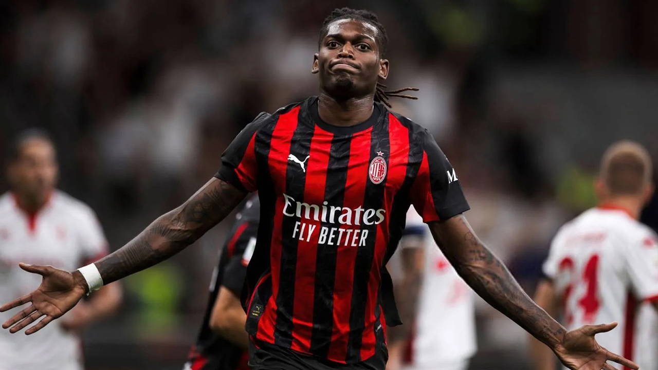 Galatasaray, Rafael Leao Transferini Resmen Açıkladı