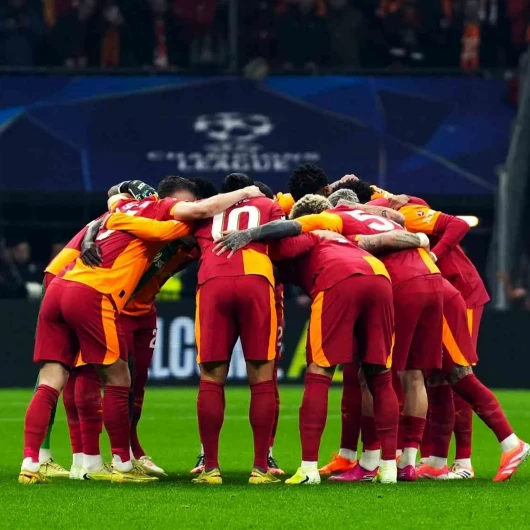 Galatasaray'ın Şampiyonlar Ligi Kadrosu Açıklandı: 5 İsim Listede Yok