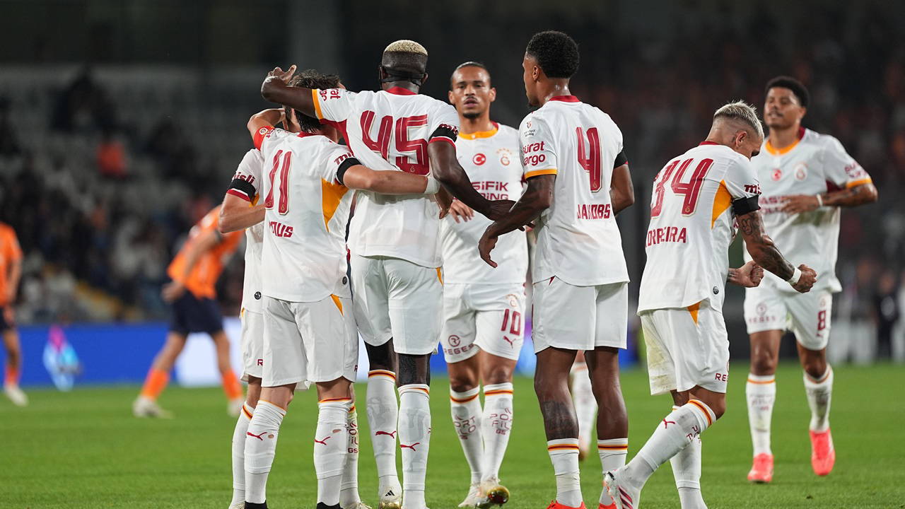 Galatasaray'ın Sporting Kadrosu Açıklandı: 4 İsim Yok