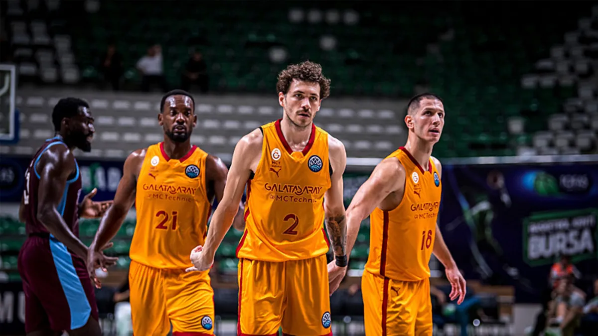 Galatasaray, Trabzonspor'u 77-65 Yendi, Finale Yükseldi