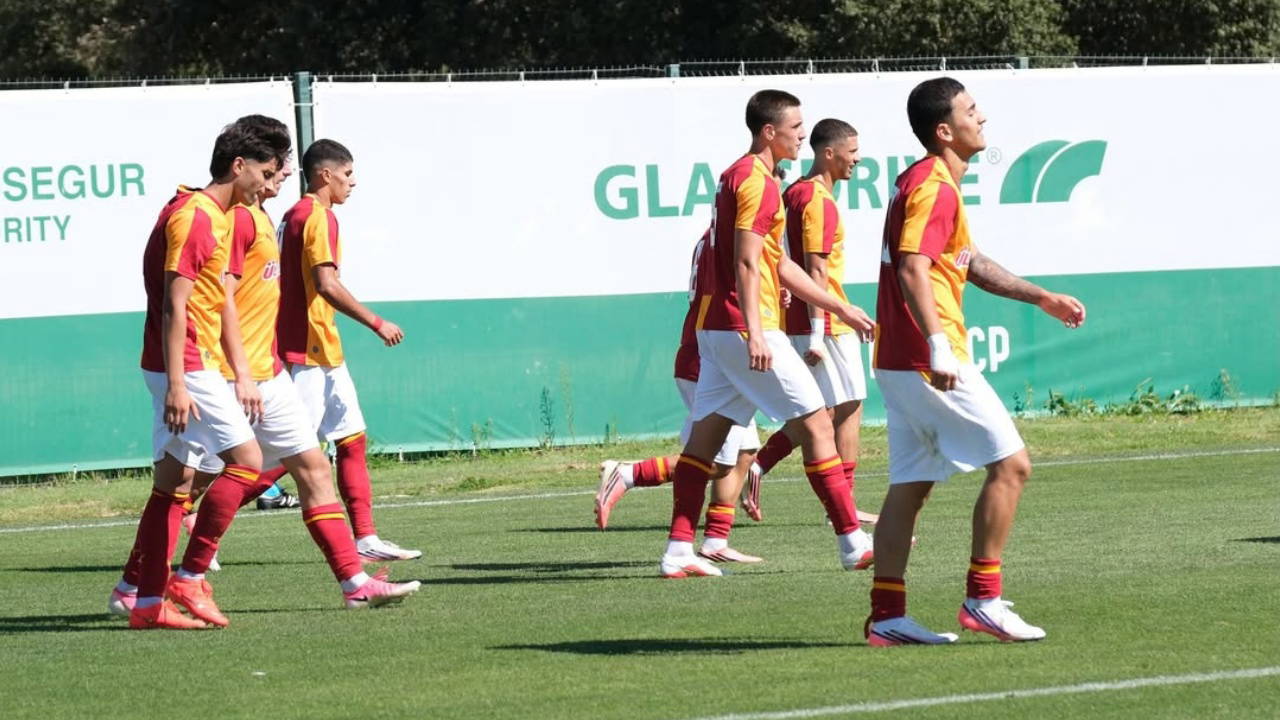 Galatasaray U19, Sporting deplasmanında 2-2 berabere kaldı