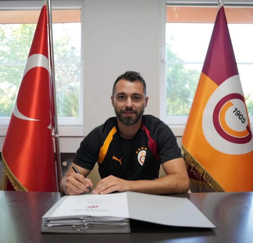 Galatasaray U19 Takımı'nın Yeni Teknik Direktörü Alparslan Erdem