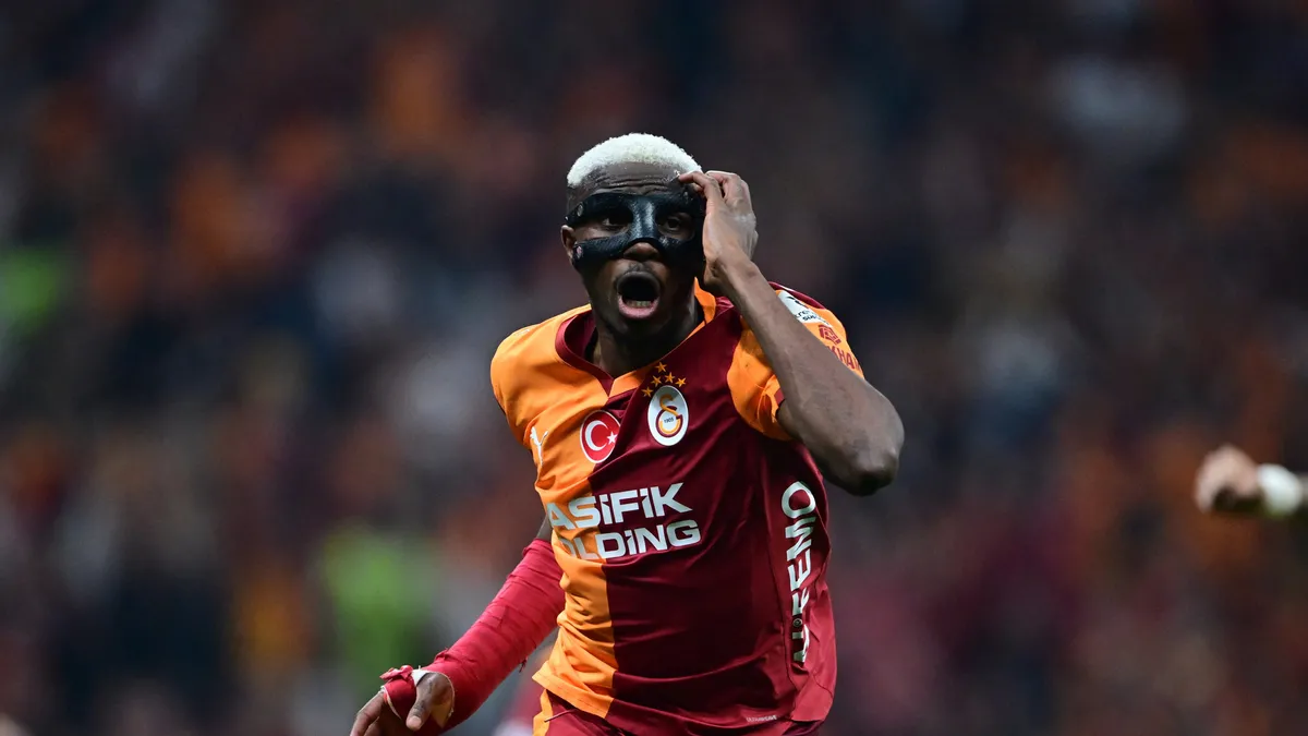 Galatasaray'da Osimhen depremi! Teknik direktöründen flaş açıklama