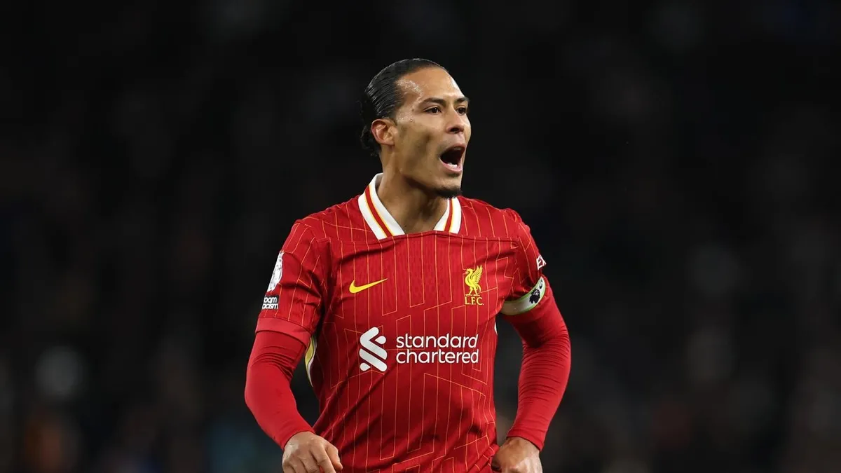 Galatasaray'ın Van Dijk hedefinde Ömer Bayram devrede