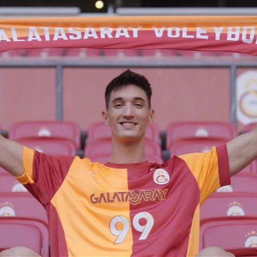 Galatasaray Voleybol'da Milli Smaçör Efe Mandıracı Dönemi