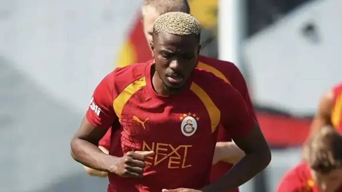 Galatasaray'da Yeni Kaptan Victor Osimhen Oldu