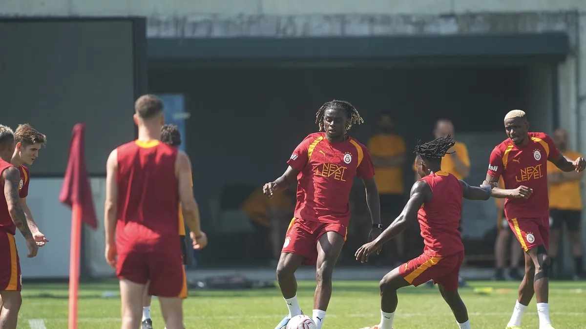 Galatasaray'dan yeni sezona yoğun hazırlık