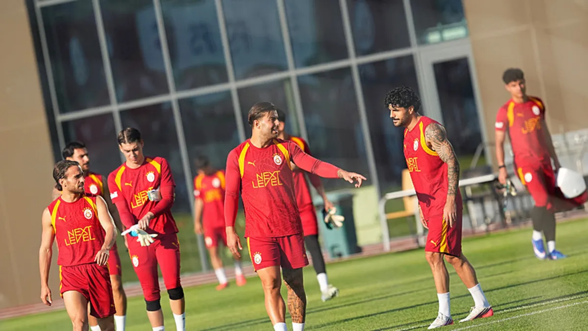 Galatasaray'da Yeni Sezon Mesaisi Başladı: İlk Antrenman Yoğun Geçti