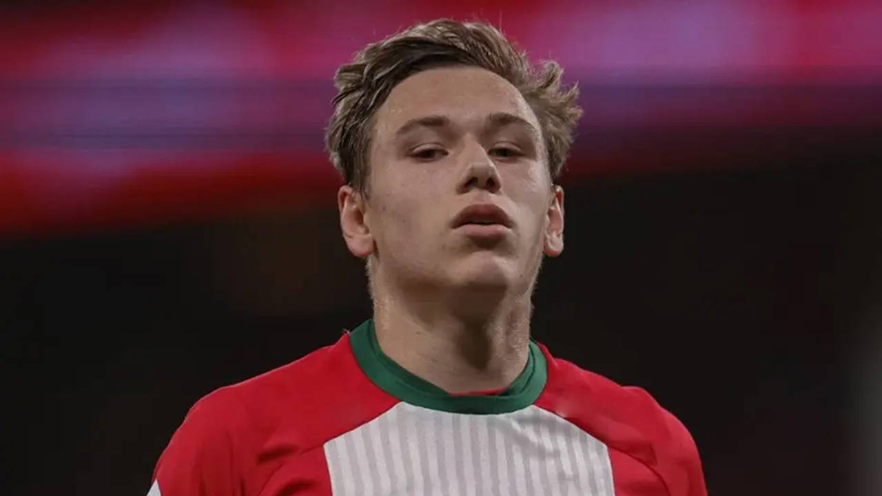 Galatasaray'ın Yeni Transferi Batrakov İstanbul'da