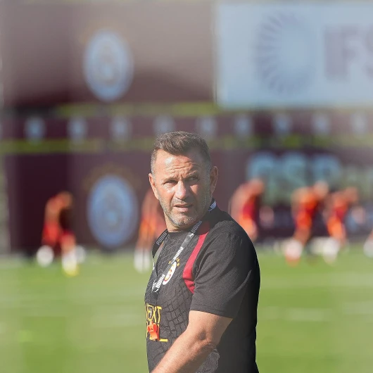Galatasaray'da Yerli Defans Hamlesi: İlk Hedef Belli Oldu