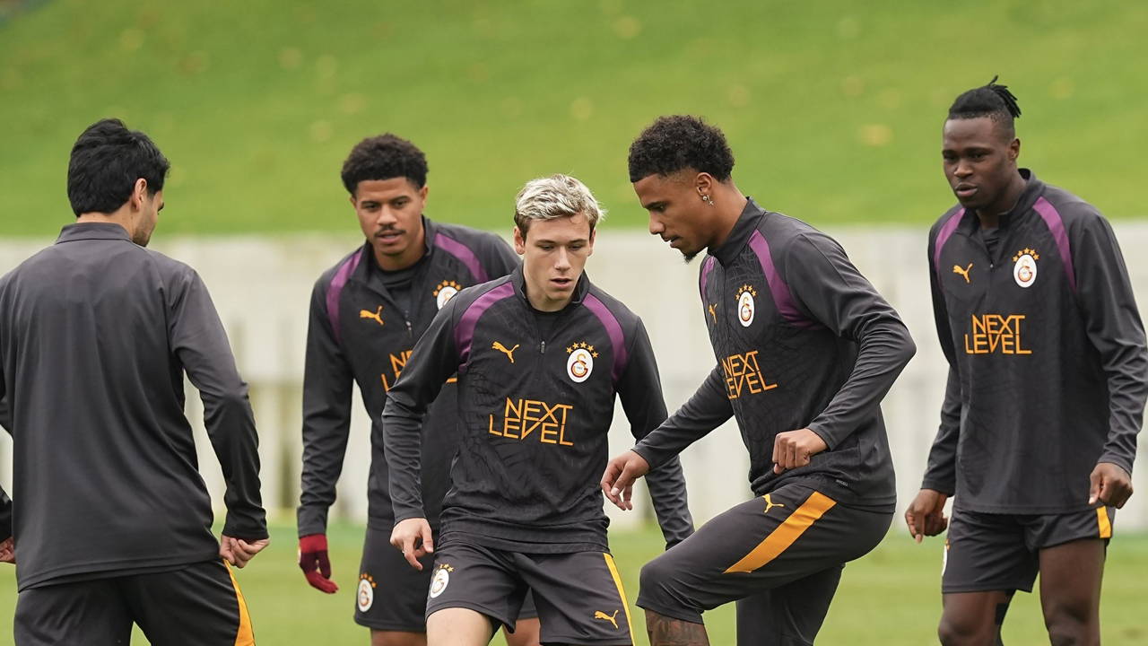 Galatasaray'a Singo müjdesi: Lille maçı öncesi takımla çalıştı