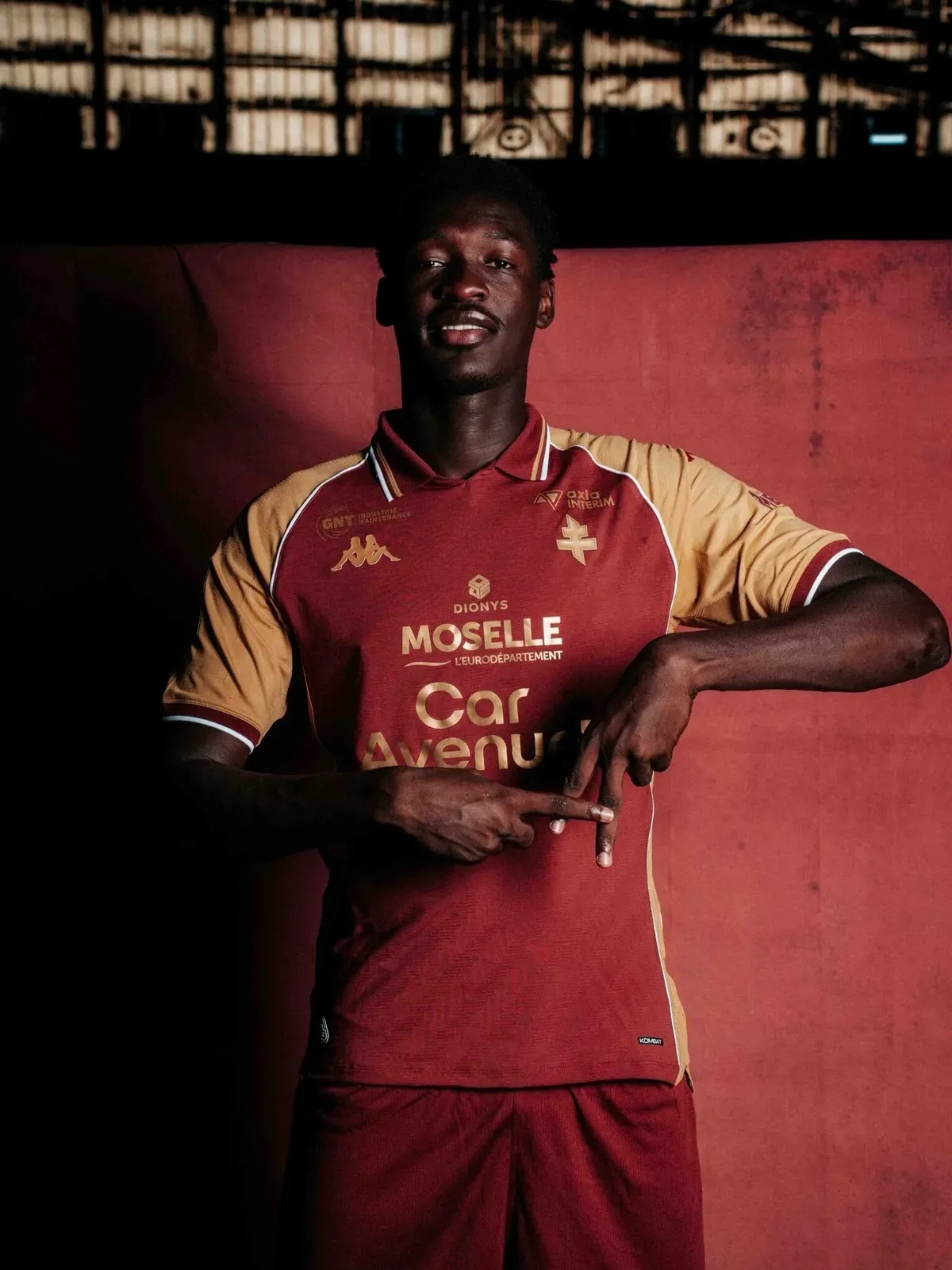 Galatasaray'dan 2,03'lük Golcü Hamlesi: Pape Moussa Fall