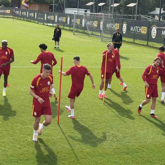 Galatasaraylı taraftarlar ondan bıktı: "Hangi maçta oynayacaksın