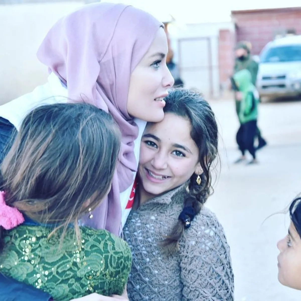Gamze Özçelik Gazze'de yardım köprüsü olmaya devam ediyor