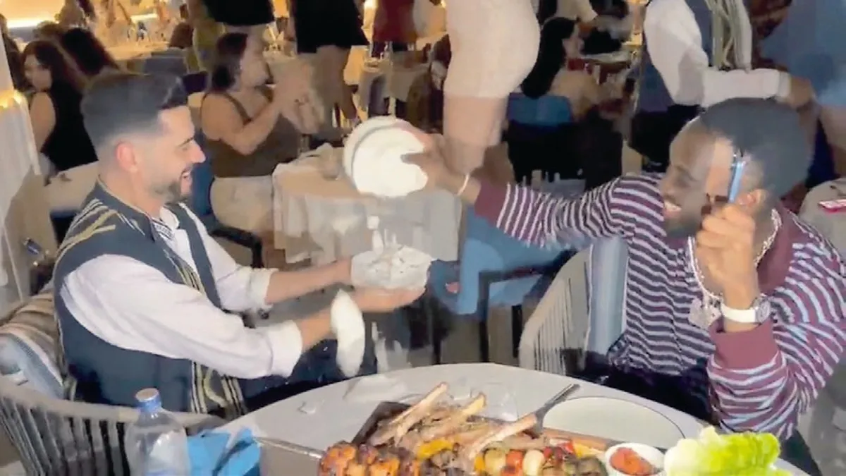 Ganalı yıldız kupadan elendi soluğu Bodrum'da aldı