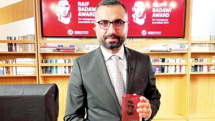 Gazeteci Alican Uludağ sosyal medya paylaşımları nedeniyle gözaltına alındı
