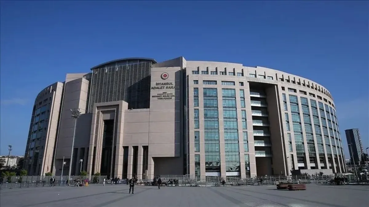 Gazeteci Can Bursalı'ya Soruşturma: 'Halkı Yanıltıcı Bilgi' Suçlaması