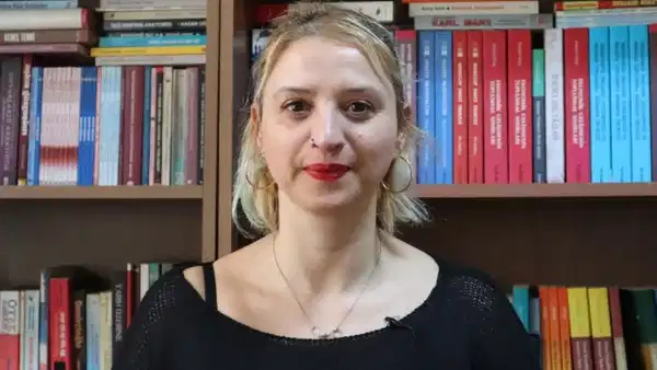Gazeteci Pınar Gayıp 7 Ay Sonra Tahliye Edildi