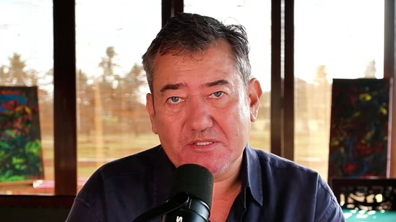 Gazeteci Serdar Akinan Dang Virüsüne Yakalandığını Açıkladı