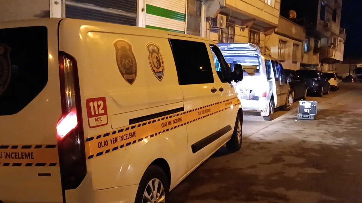 Gaziantep'te 18 Yaşındaki Genç Bıçaklanarak Öldürüldü