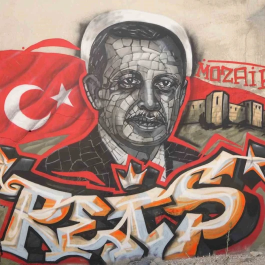 Gaziantep'te Grafiti Sanatçısından Erdoğan'a 25. Yıl Portresi
